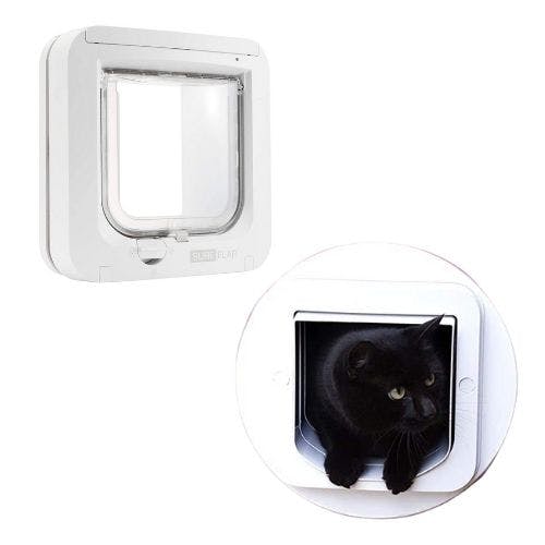 Cat flap store with chip recognition